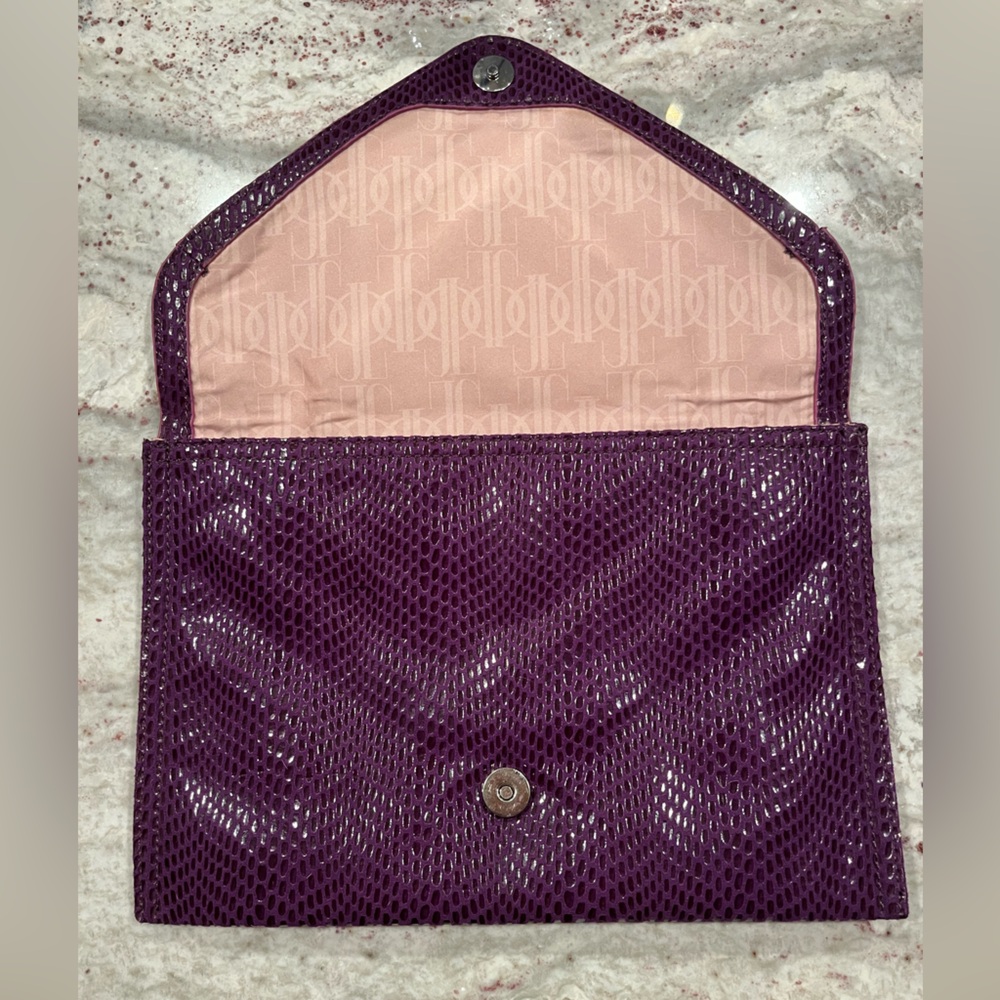 Jennifer Lopez Purple Textured Clutch - Picture 2 of 8